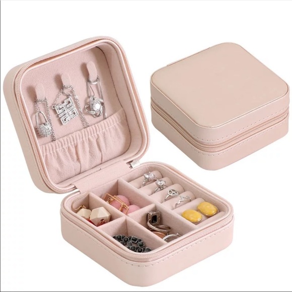 Jewelry Travel/Storage Case - Light Peachy Pink - Picture 2 of 3